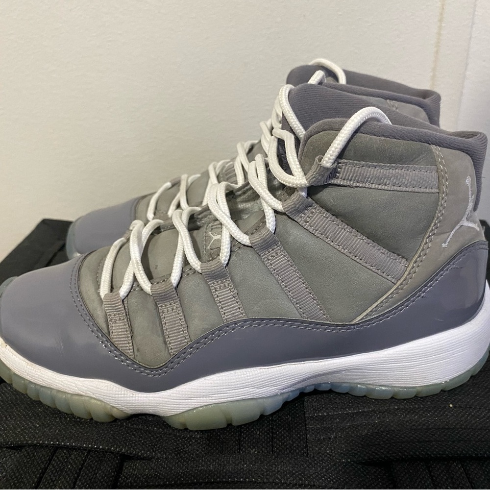 Retro Air Jordan 11 Cool Grey